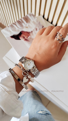 ساعت کاسیو زنانه صفحه سفید