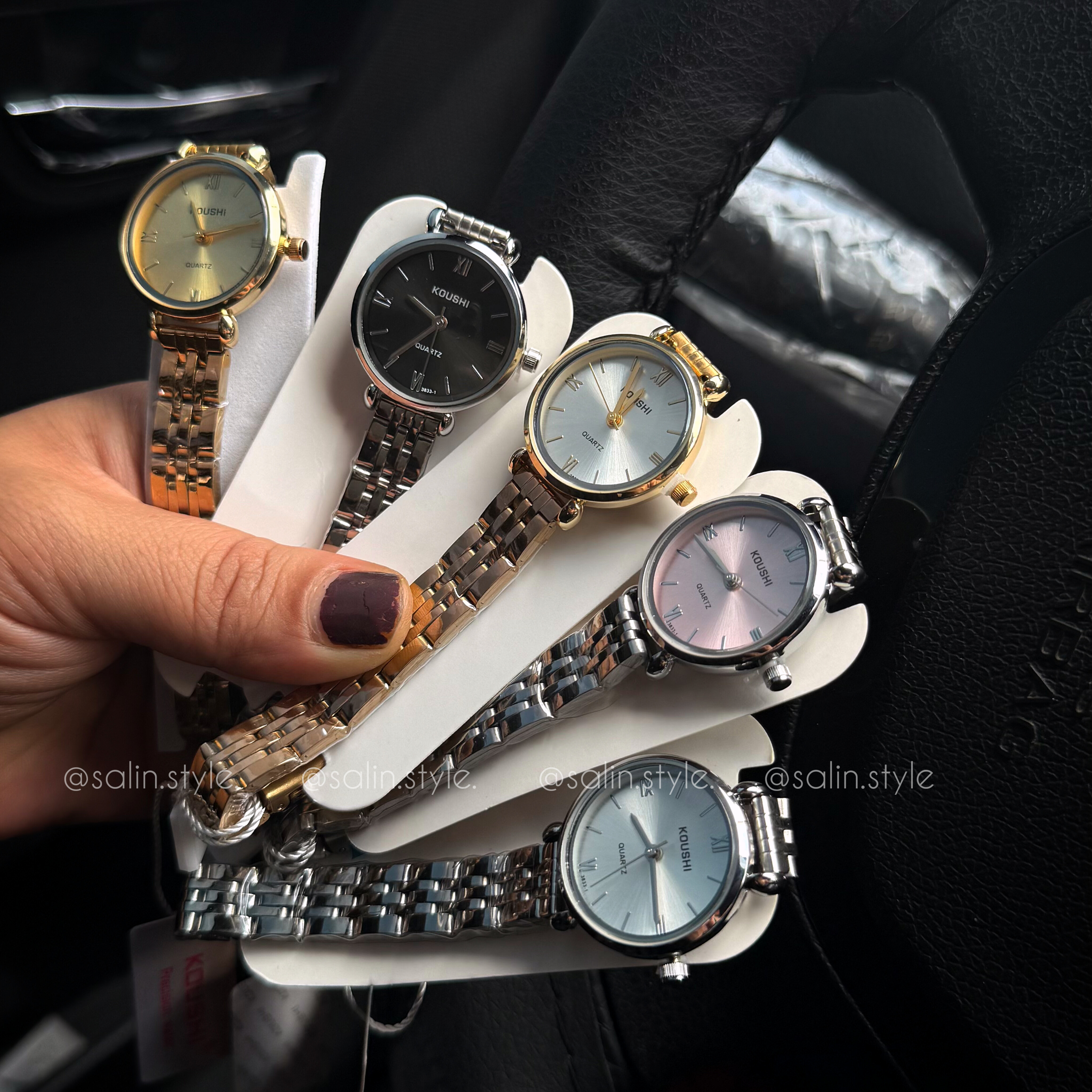 ساعت کووشی زنانه نقره ای